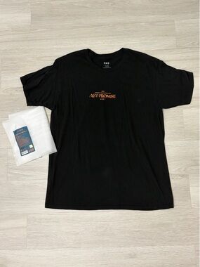 Tomorrow X Together ACT PROMISE World Tour Shirt Size: Large